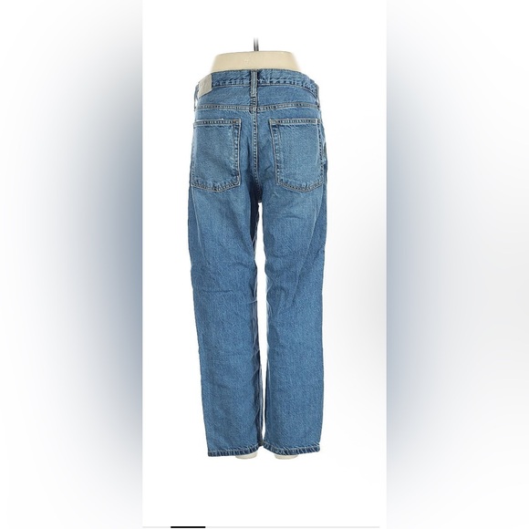Everlane SUPER soft jeans tag says 26 but they are def a 28 or 4 - Picture 2 of 5